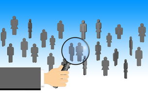 爱游戏下载-比赛中阵容调整是否能带动进攻节奏,如何选择比赛阵型